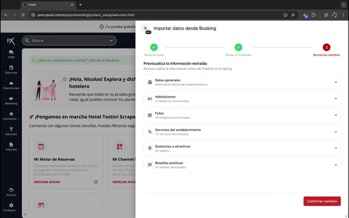 Pantalla de revisión con la información extraída organizada en secciones desplegables.