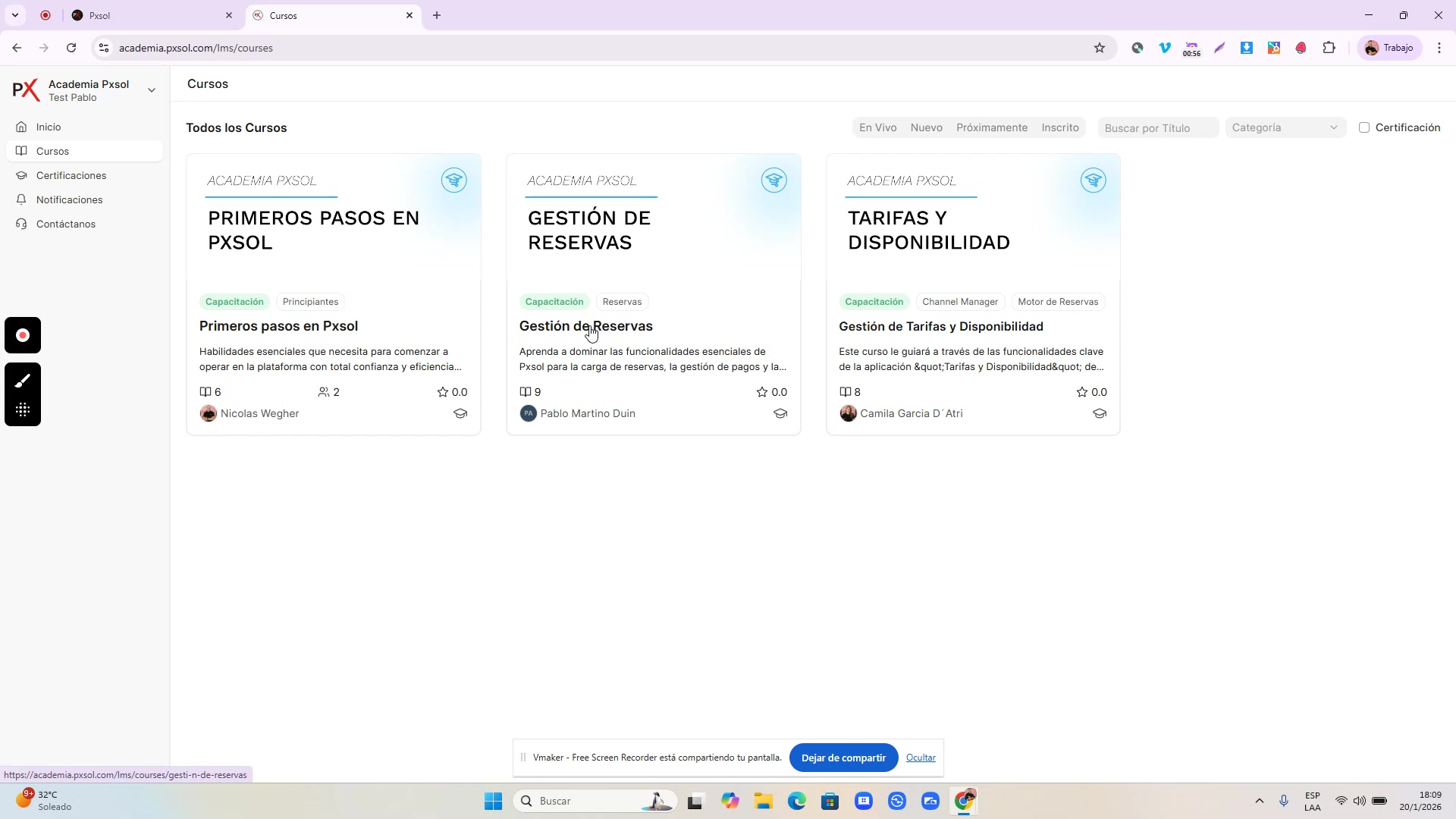 Catálogo de cursos con el cursor seleccionando el curso 'Gestión de Reservas'.