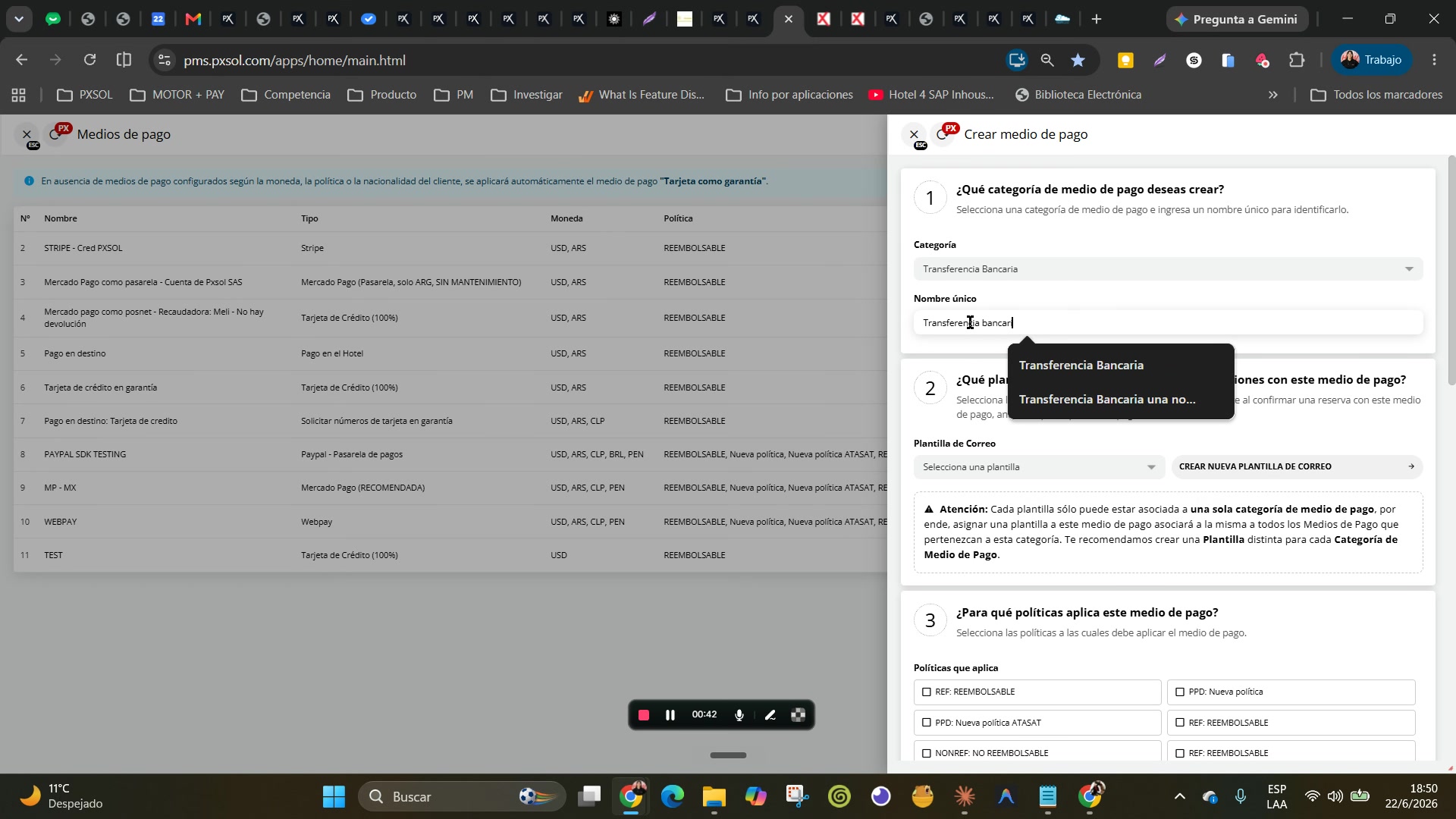 Ingreso del texto 'Transferencia bancaria' en el campo de nombre.