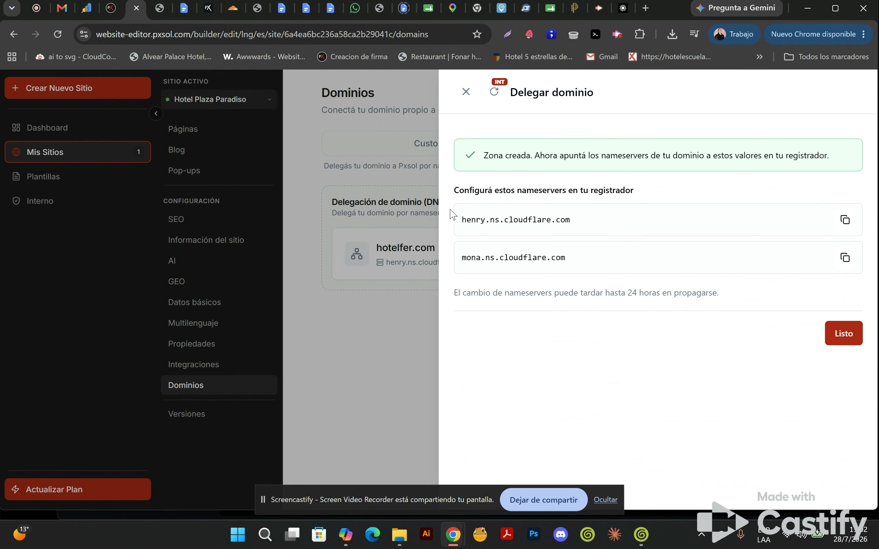 Ventana mostrando los dos nameservers de Cloudflare que deben ser configurados en el registrador de dominio.